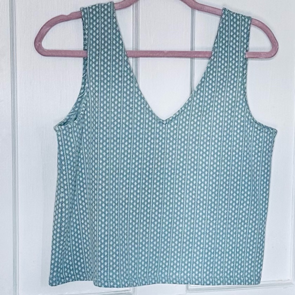 Floral Jacquard Crop Tank